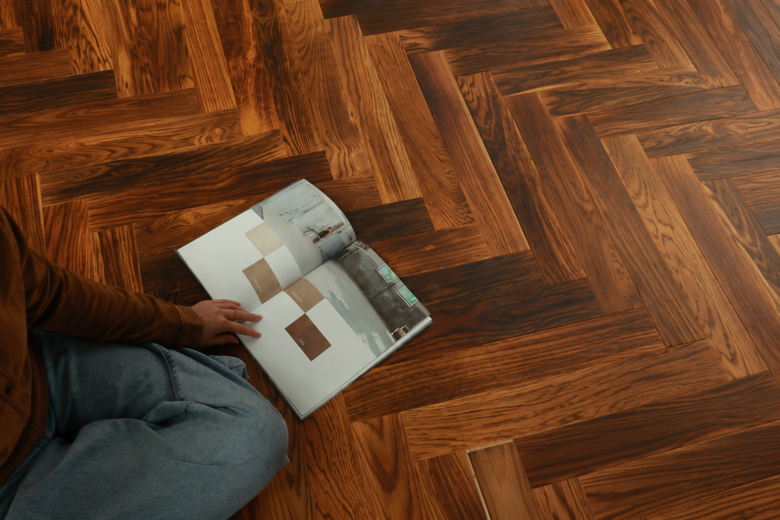 Herringbone — Red Vine